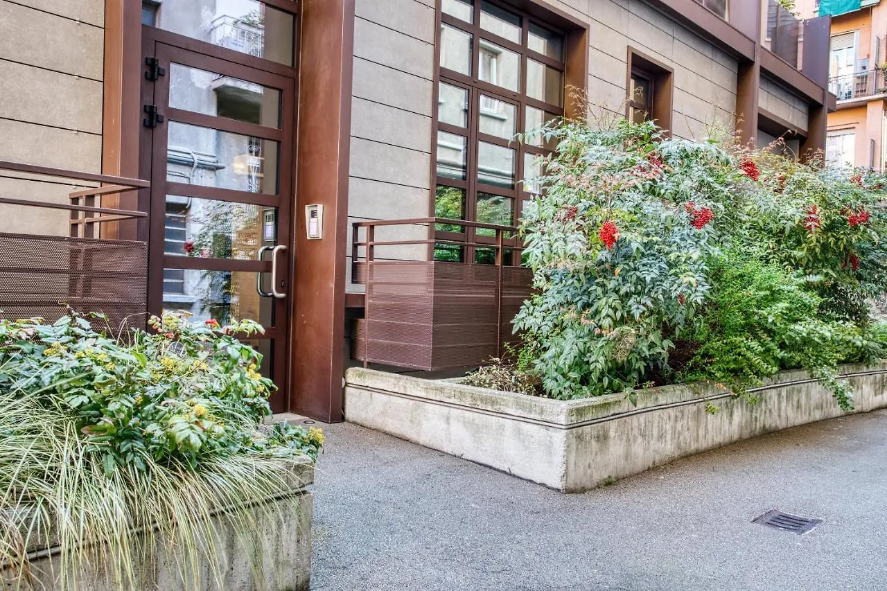 Joivy Charismatic 1-Bed Flat With Parking Apartment Milan