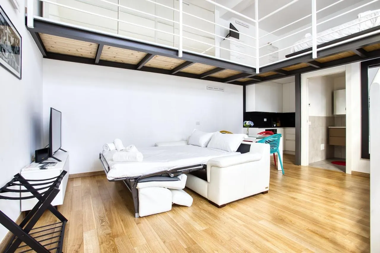 Joivy Charismatic 1-Bed Flat With Parking Apartment Milan